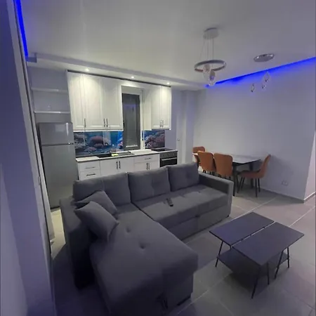 Vlore Apartament Lägenhet